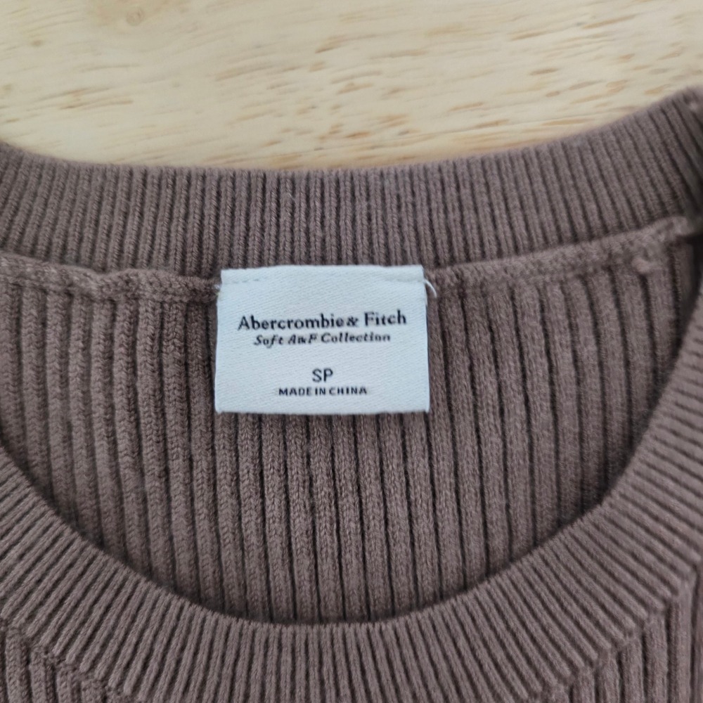 Abercrombie & Fitch Ribbed Knit Maxi Dress Side Slit Soft Taupe Tan Size Small - Picture 3 of 9